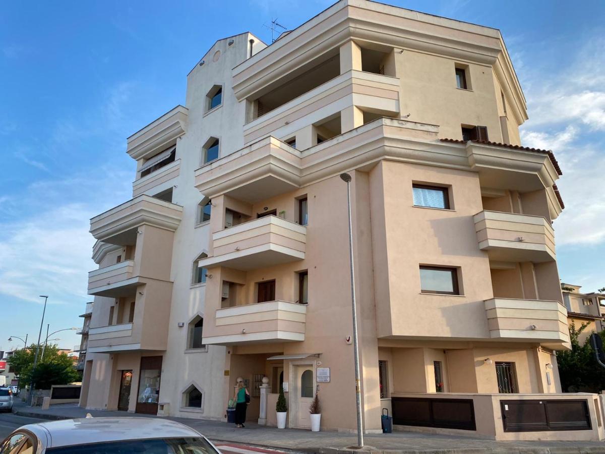 Patrician House Lägenhet Olbia Exteriör bild